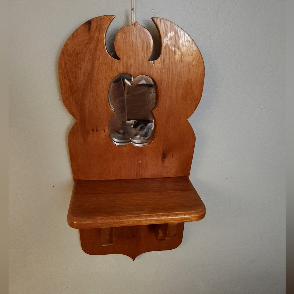 🔨 Vintage 1950s Wooden Angel Mirrored Shelf Wall